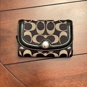 Coach tri-fold wallet